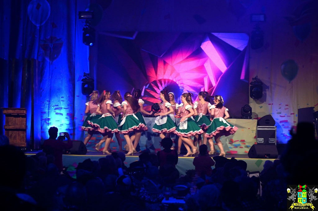 ../Images/Senioren carnaval 2024 430.jpg